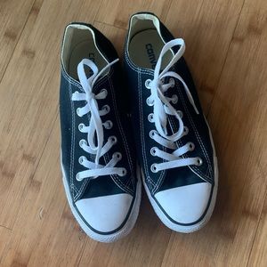 chuck taylor all star low rise converse black